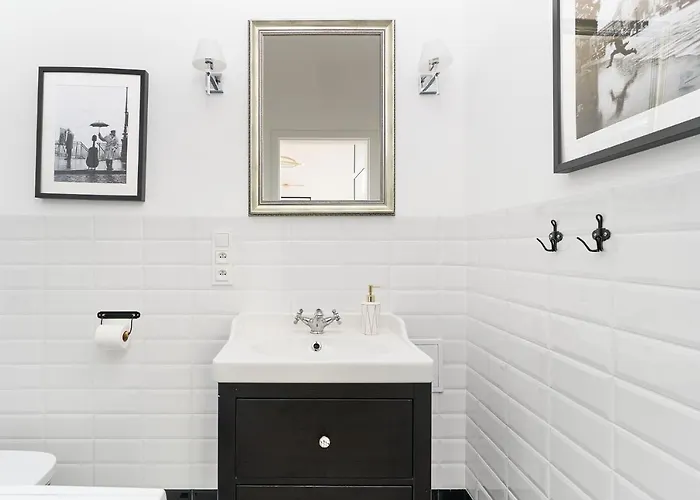 Top In Luxury Townhouse