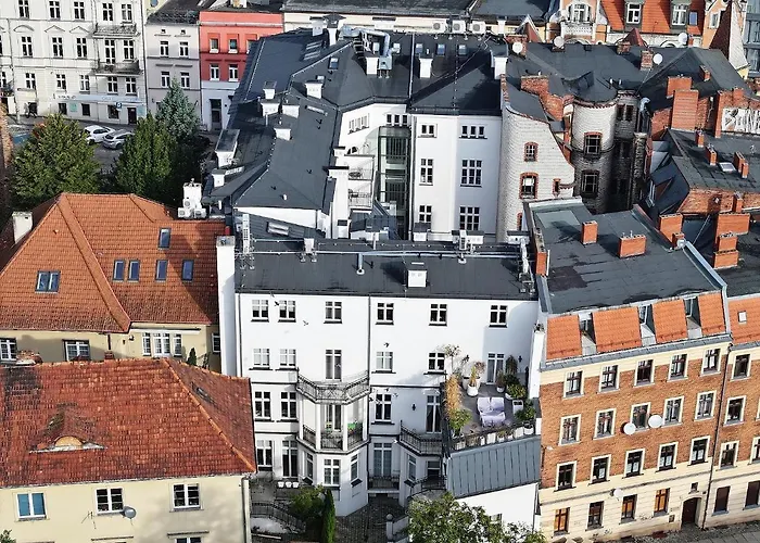 아파트 Top In Luxury Townhouse 포즈난